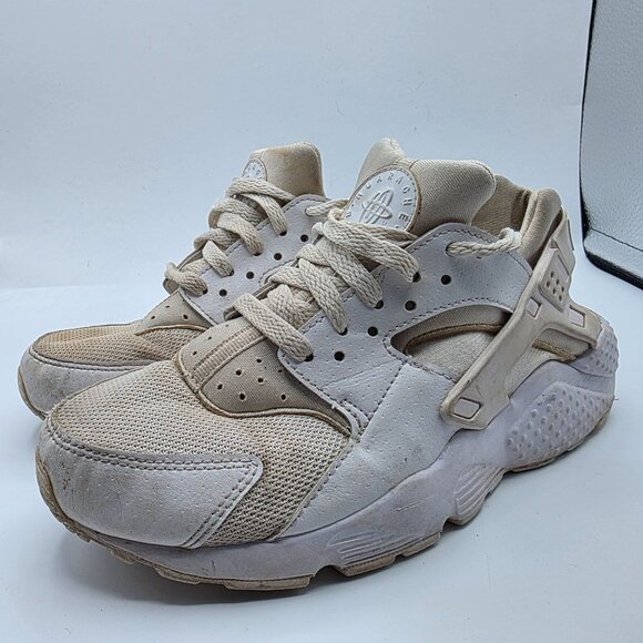 Nike Huarache Run Kids Size 5.5 Triple White Sneaker Shoes Walking Casual